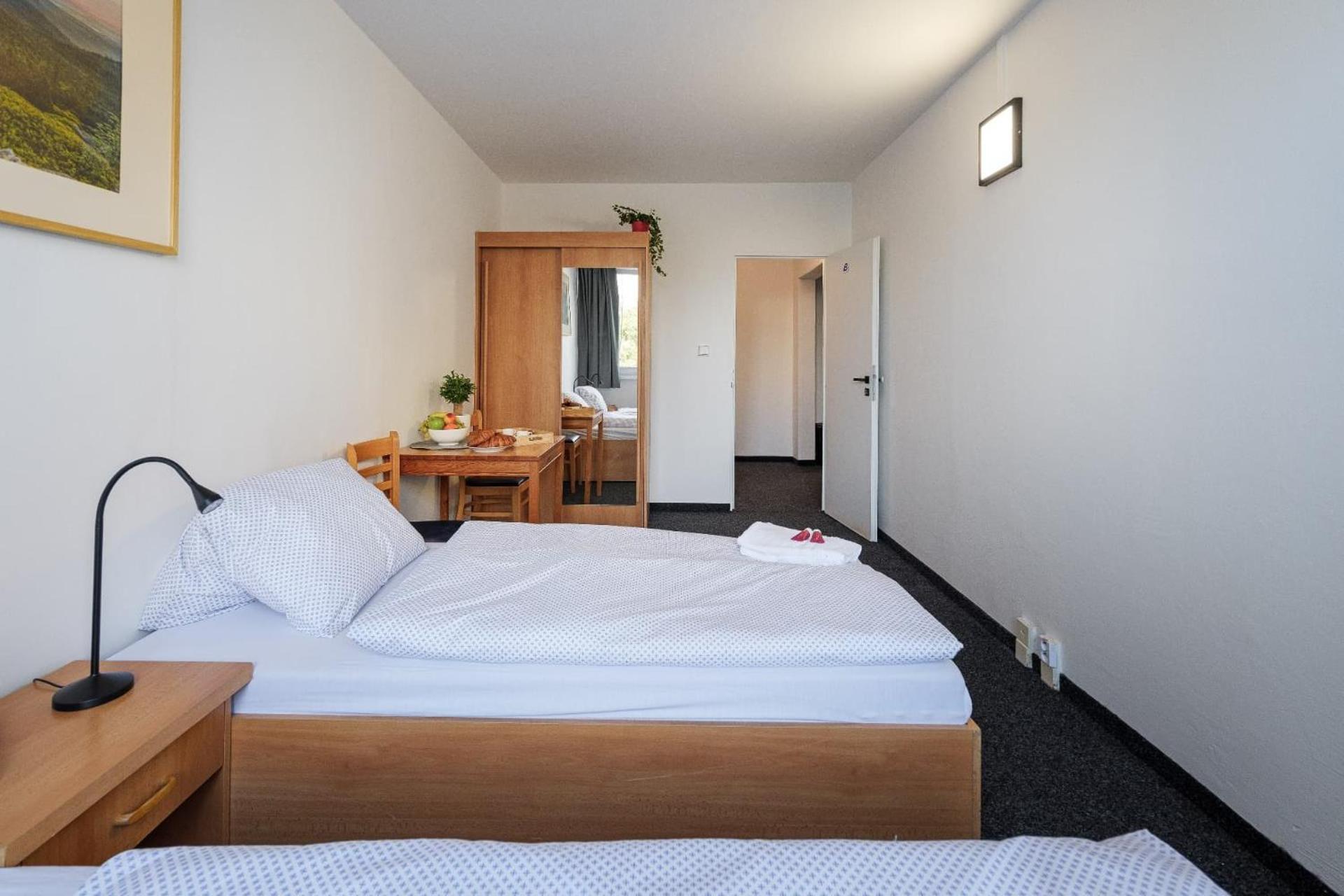 Cooliving Hostel Prague Luaran gambar