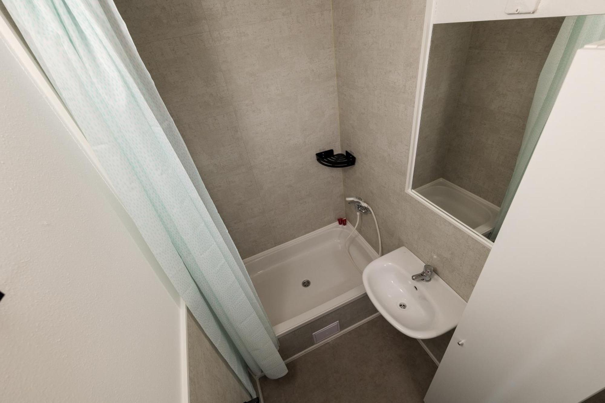 Cooliving Hostel Prague Luaran gambar